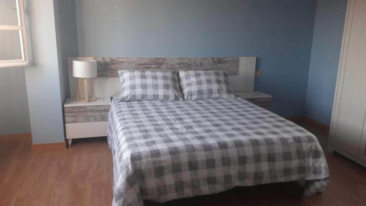 Apartamento Con Terraza En El Casco Historico أورينس المظهر الخارجي الصورة